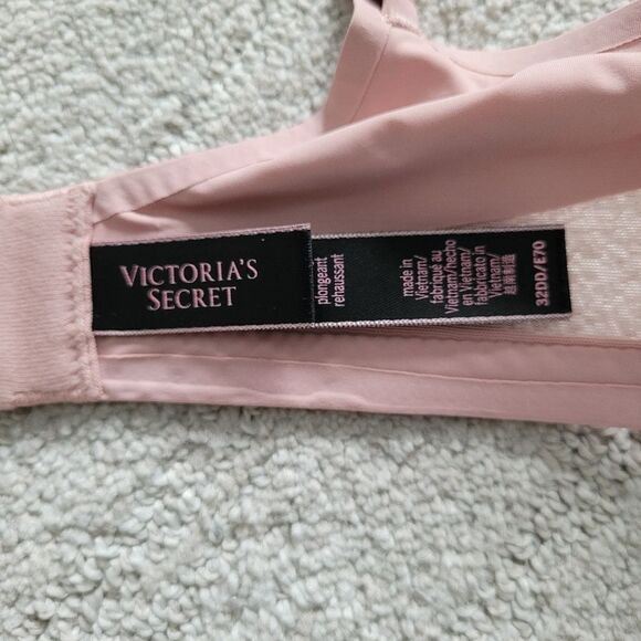 Victoria's Secret Uplift Plunge Bra Size 32DD - Picture 4 of 6